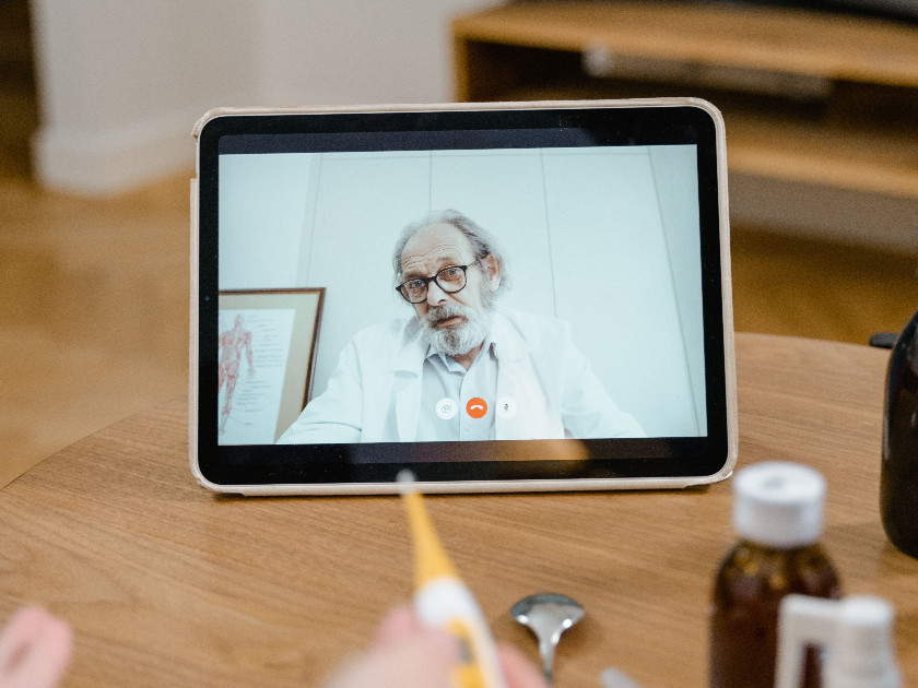 Telemedicine or Home Doctor Visits in Spain for Tourists: Your Guide to Medical Care