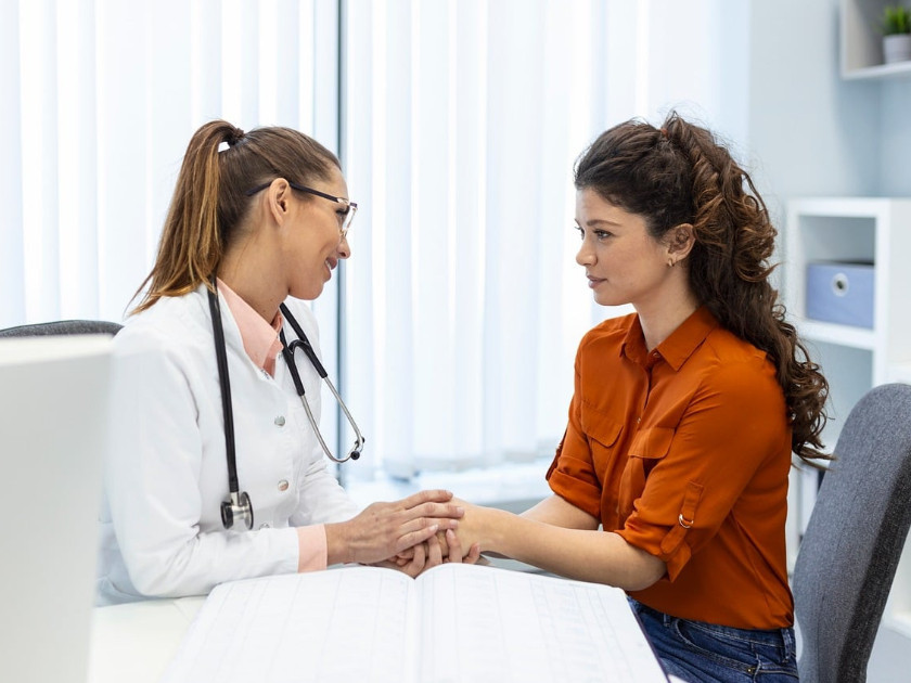 Médecine Privée et Publique en Espagne : Que Choisir de Doctor Home Visit